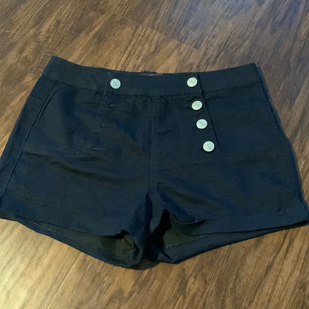 Almost Famous stretchy shorts. Sz 5 (fits like 2)